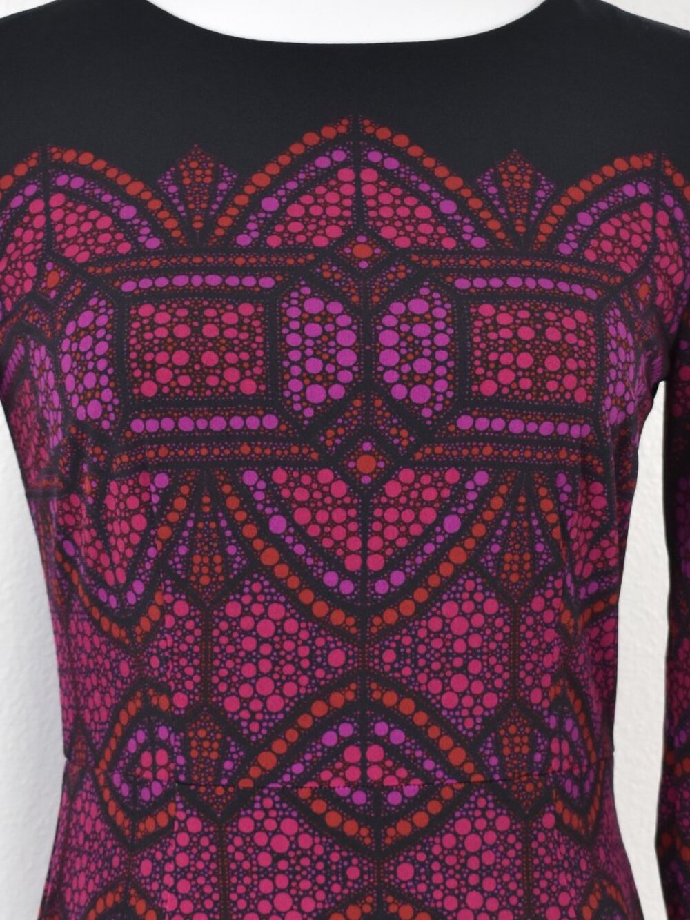 Maggy London Printed Midi Sheath Dress - 4 - Picture 2 of 8